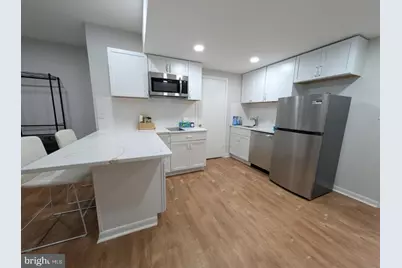 21214 Millwood Square, Sterling, VA 20165 - Photo 2