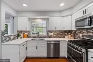 44260 Cobham Station Ct, Ashburn, VA 20147 - Photo 14