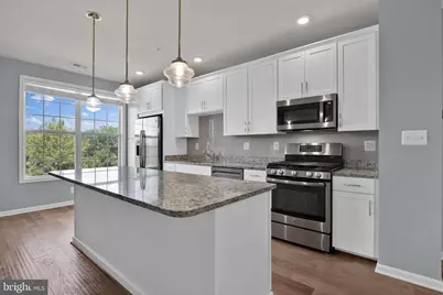 23305 Milltown Knoll Square #103, Ashburn, VA 20148 - Photo 8