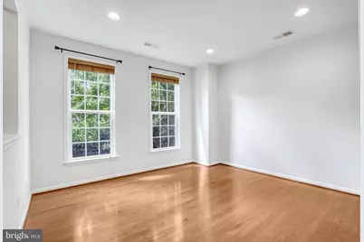 22653 Vienna Green Terrace, Brambleton, VA 20148 - Photo 6