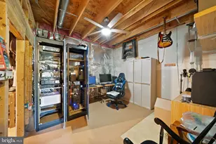 20102 Hardwood Terrace, Ashburn, VA 20147 - Photo 40