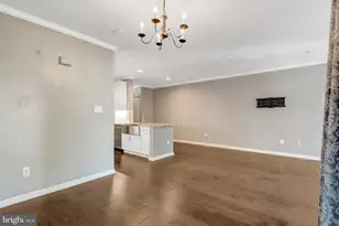 25230 Pond View Square, Chantilly, VA 20152 - Photo 20