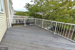 25015 Riding Center Dr, Chantilly, VA 20152 - Photo 24