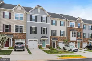 46324 Mount Kellogg Ter, Sterling, VA 20164 - Photo 2