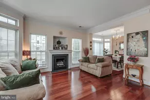 46363 Pryor Square, Sterling, VA 20165 - Photo 2
