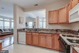 46363 Pryor Square, Sterling, VA 20165 - Photo 10
