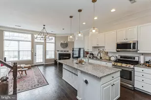 42753 Stadler Ln, Chantilly, VA 20152 - Photo 8
