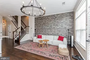 42753 Stadler Ln, Chantilly, VA 20152 - Photo 4