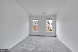 42704 Sandman Terrace, Chantilly, VA 20152 - Photo 32