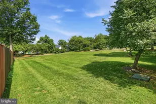 45526 Lake Haven Terrace, Potomac Falls, VA 20165 - Photo 36