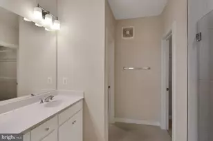 44615 Wolfhound Sq, Ashburn, VA 20147 - Photo 8