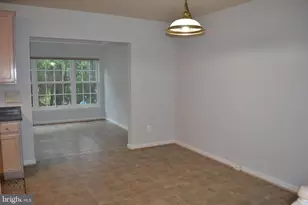 43644 Scarlet Square, Chantilly, VA 20152 - Photo 4