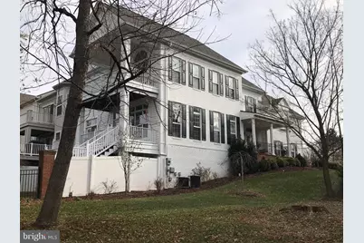 18400 Lanier Island Square, Leesburg, VA 20176 - Photo 2