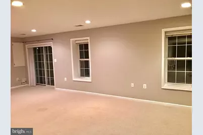 18400 Lanier Island Square, Leesburg, VA 20176 - Photo 34