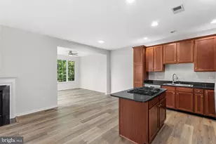 22511 Airmont Woods Terrace, Ashburn, VA 20148 - Photo 14