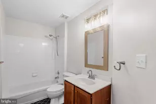 22511 Airmont Woods Terrace, Ashburn, VA 20148 - Photo 42