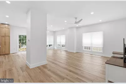 20384 Middlebury Street, Ashburn, VA 20147 - Photo 16