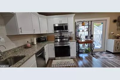 507 Crestwood Street SW, Leesburg, VA 20175 - Photo 8