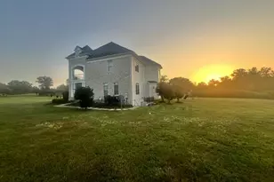 19876 Somercote Ln, Leesburg, VA 20175 - Photo 4