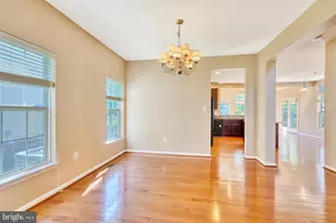 42245 Sweet Ct, Chantilly, VA 20152 - Photo 12