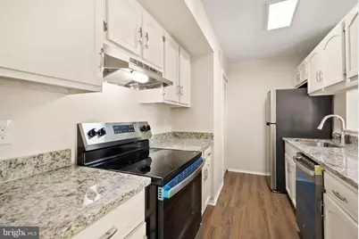 46 Simeon Lane, Sterling, VA 20164 - Photo 8