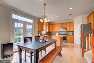 751 Bonnie Ridge Dr NE, Leesburg, VA 20176 - Photo 6