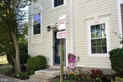 22908 Regent Terrace, Sterling, VA 20166 - Photo 4