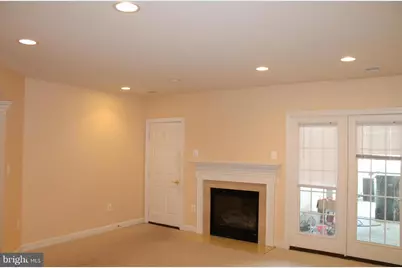 24907 Earlsford Drive, Chantilly, VA 20152 - Photo 6