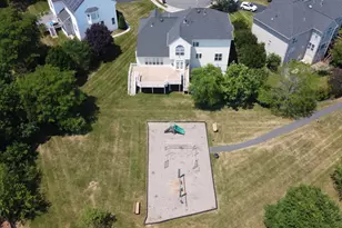 25783 Fenian Ct, Chantilly, VA 20152 - Photo 4