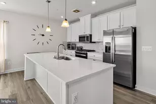 46294 Mount Milstead Ter, Sterling, VA 20164 - Photo 16