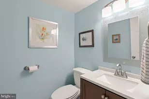 314 Avondale Dr, Sterling, VA 20164 - Photo 24