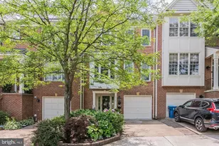 43125 Holtby Square, Chantilly, VA 20152 - Photo 32