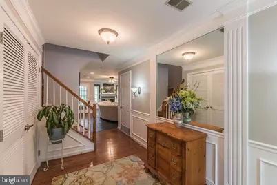 43125 Holtby Square, Chantilly, VA 20152 - Photo 2