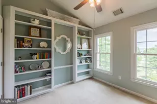 43125 Holtby Square, Chantilly, VA 20152 - Photo 26