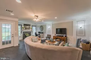 43125 Holtby Square, Chantilly, VA 20152 - Photo 6
