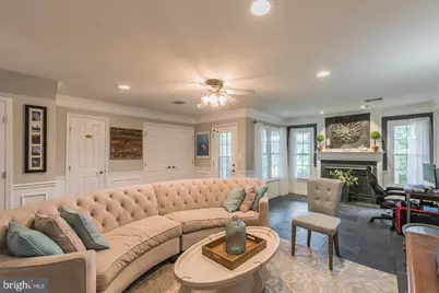 43125 Holtby Square, Chantilly, VA 20152 - Photo 4