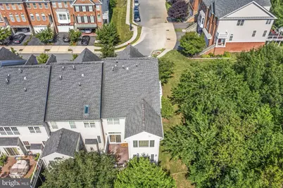 43283 Mitcham Square, Ashburn, VA 20148 - Photo 44