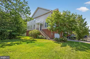 43283 Mitcham Square, Ashburn, VA 20148 - Photo 2
