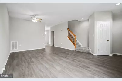 453 Pearlbush Square NE, Leesburg, VA 20176 - Photo 10
