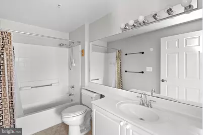 19375 Cypress Ridge Terrace #322, Leesburg, VA 20176 - Photo 18
