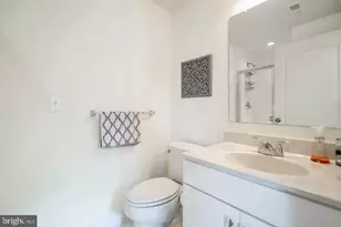 22567 Naugatuck Square, Ashburn, VA 20148 - Photo 8