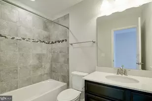 270 High Rail Terrace SE, Leesburg, VA 20175 - Photo 18