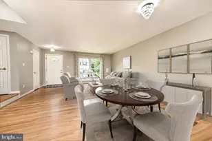 1020 Smartts Ln NE, Leesburg, VA 20176 - Photo 6