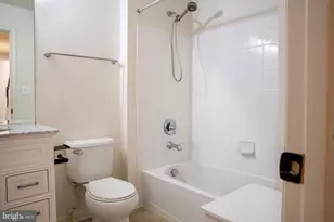 42243 Canary Grass Square, Aldie, VA 20105 - Photo 32