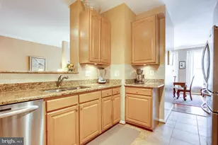 20875 Cosworth Terrace, Sterling, VA 20165 - Photo 12