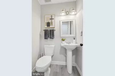 10166 Yorktown Way, Great Falls, VA 22066 - Photo 22