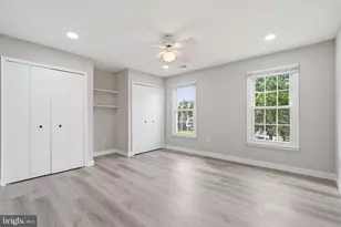 10166 Yorktown Way, Great Falls, VA 22066 - Photo 32