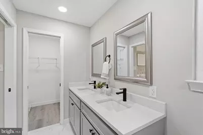 10166 Yorktown Way, Great Falls, VA 22066 - Photo 28