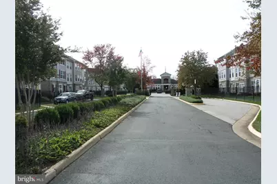21836 Goodwood #21836, Ashburn, VA 20147 - Photo 2