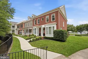 20789 Red Cedar Dr, Leesburg, VA 20175 - Photo 2